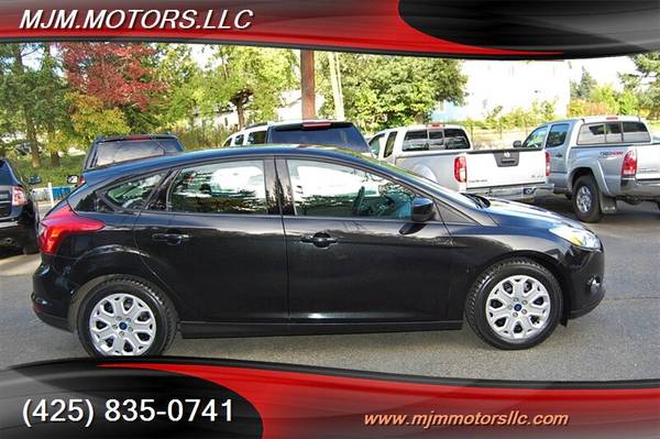 **2012** FORD FOCUS "SE" AUTO. **SAVE ON GAS** for sale in Lynnwood, WA – photo 6