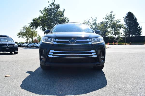 2019 TOYOTA HIGHLANDER LIMITED V6 3 5L AWD - 7 PASSENGER! - cars & for sale in Other, Other – photo 2