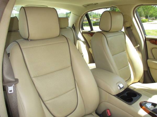 2008 Jaguar XJ8 72, 564 Low Miles Clean Carfax Dealer Serviced - cars for sale in Fort Lauderdale, FL – photo 11