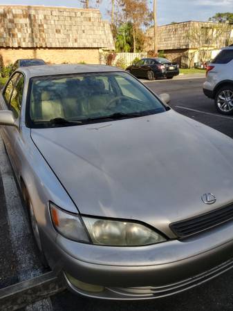 Lexus es300 1998 for sale in Fort Myers, FL