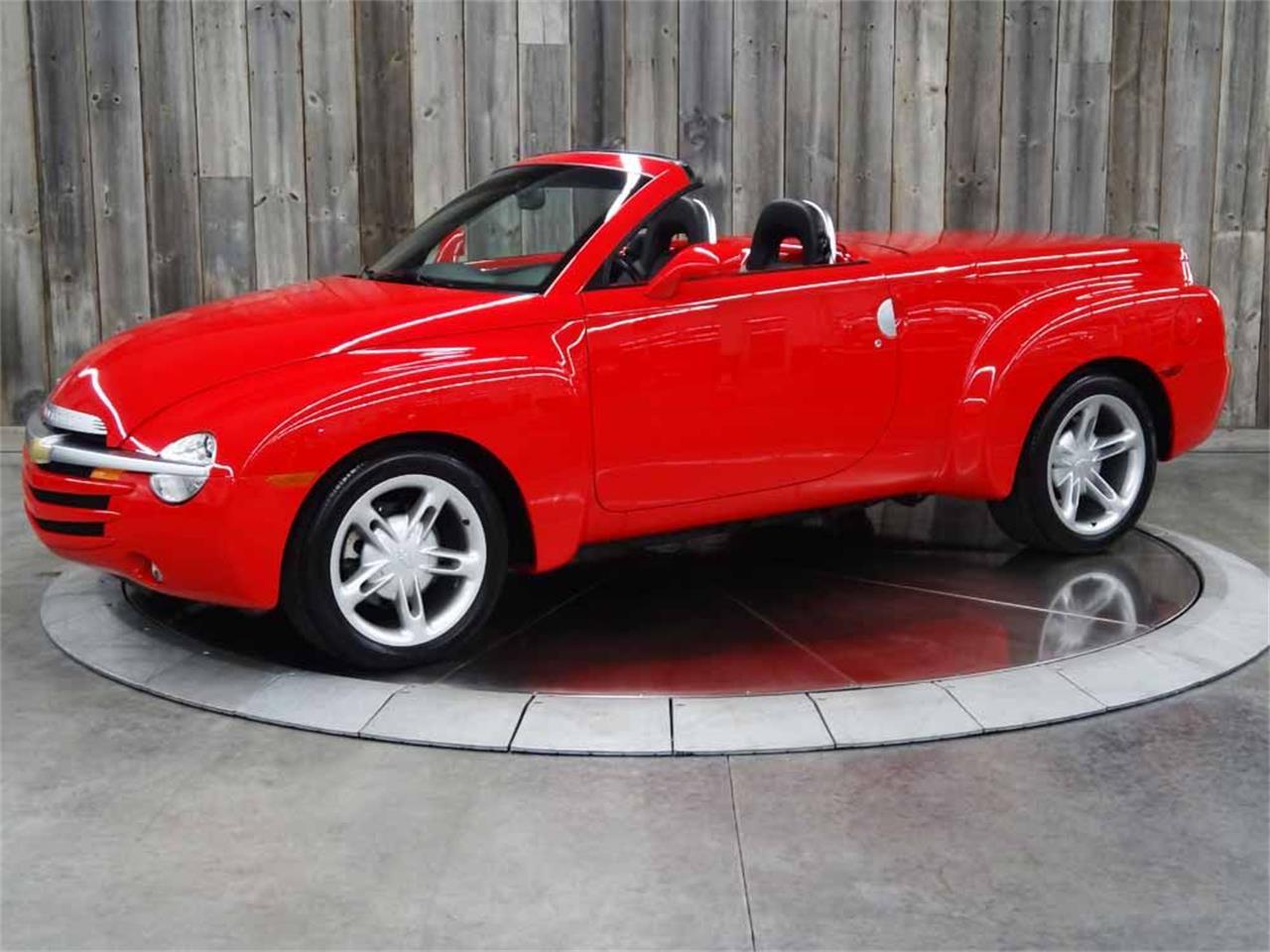 2004 Chevrolet SSR for sale in Bettendorf, IA – photo 46