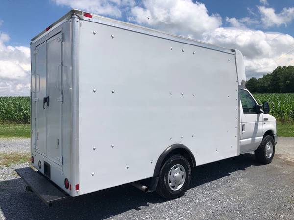 2010 Ford E-350 Cutaway E-350 12Ft Box Van for sale in Lancaster, PA – photo 6