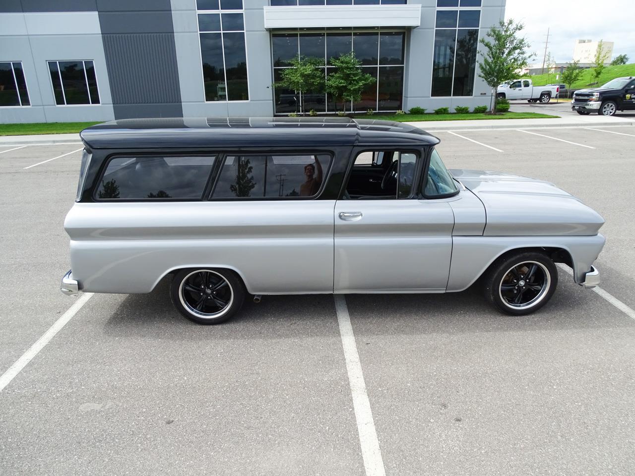 1963 Chevrolet Suburban for sale in O'Fallon, IL – photo 8