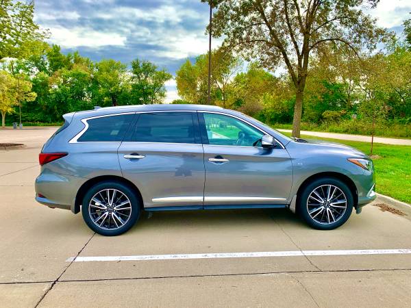 2016 infinity QX60 28k miles for sale in URBANDALE, IA – photo 3