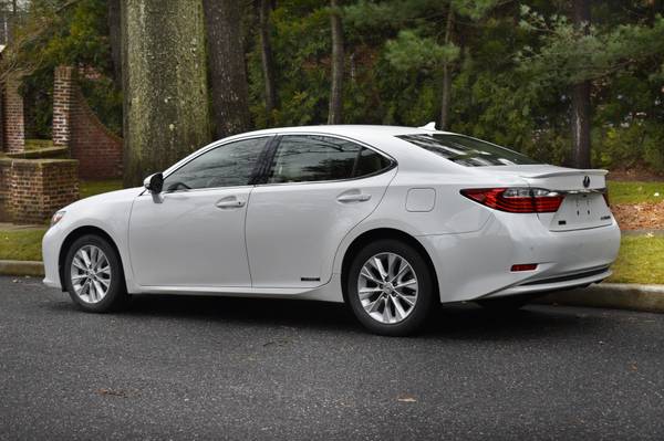 2014 Lexus ES 300h - - by dealer - vehicle automotive for sale in Great Neck, NY – photo 3