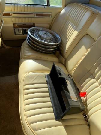 1982 Cadillac Sedan Deville for sale in Taylor, TX – photo 3