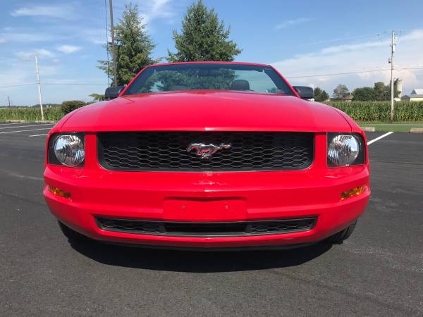 2007 Ford Mustang Premium Convertible LOW MILES for sale in Mount Joy, PA – photo 4