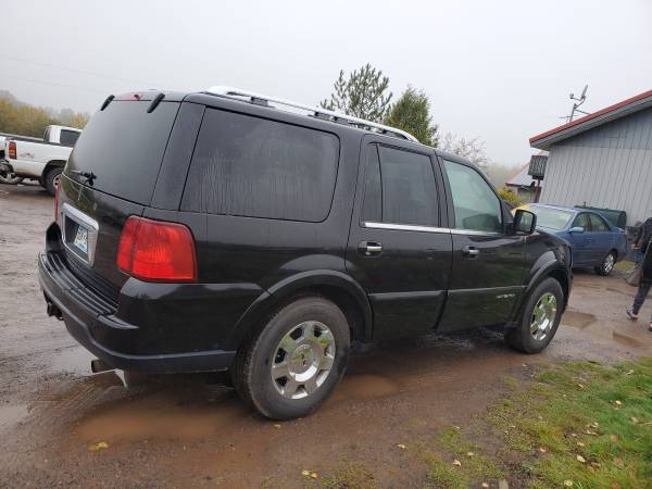 2006 Lincoln Navigator Luxury 4x4!! LOW MILES!! for sale in Hermantown, MN – photo 5