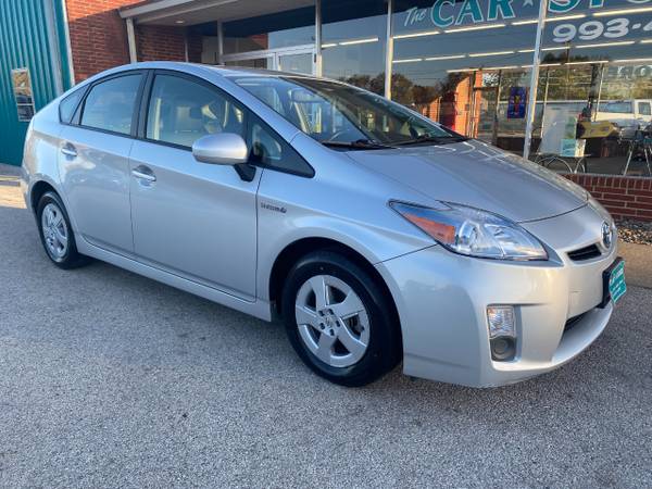 2010 Toyota Prius Prius V - - by dealer - vehicle for sale in Adel, IA – photo 2