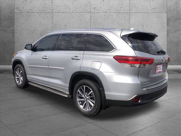 2018 Toyota Highlander XLE SKU: JS549499 SUV - - by for sale in Austin, TX – photo 8