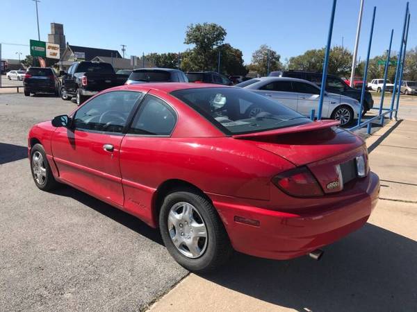 2004 Pontiac Sunfire Coupe 114K Miles for sale in Claremore, OK – photo 3