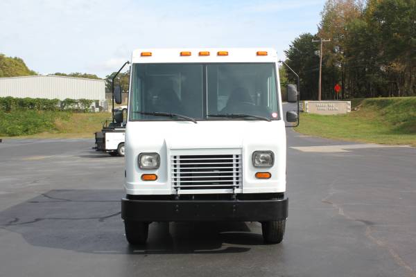 2012 Ford Utilimaster Step van box truck - cars & trucks - by dealer... for sale in Greenville, SC – photo 2