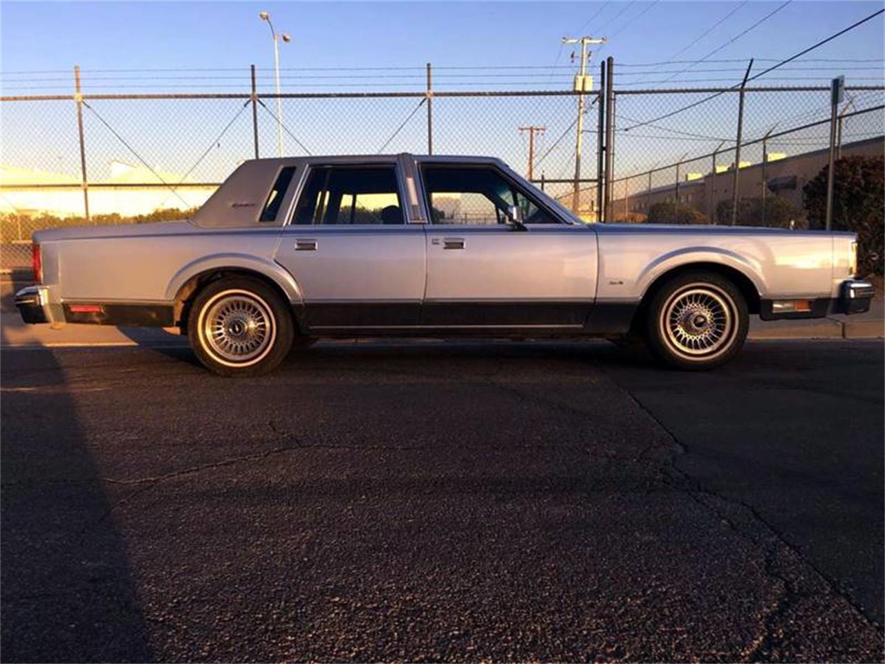 1984 Lincoln Town Car for sale in Phoenix, AZ – photo 3