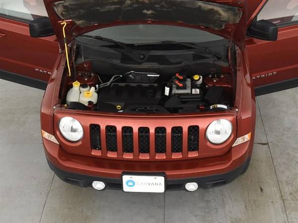 2016 Jeep Patriot Sport SUV 4D suv Red - FINANCE ONLINE for sale in Atlanta, CA – photo 4