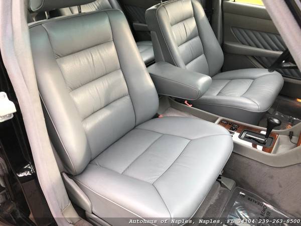 1990 Mercedes Benz 300SE 60K Miles! Gray leather, One of the nicest 30 for sale in Naples, FL – photo 15