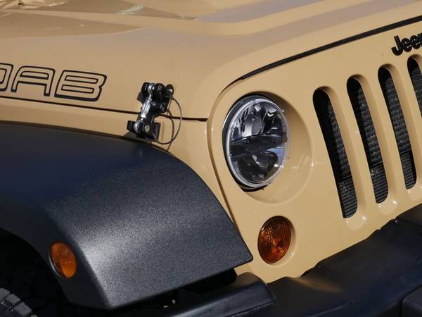 2013 Jeep Wrangler Unlimited Sahara for sale in Brooklyn Park, MN – photo 14