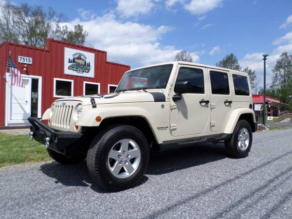 2011 Jeep Sahara Unlimited - - by dealer - vehicle for sale in Townsend, TN – photo 2