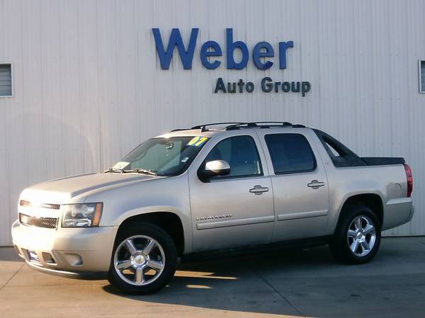 Weber Auto Group Fall Super Sale! PAYMENTS AS LOW AS $129 A MONTH! for sale in Silvis, IA – photo 22