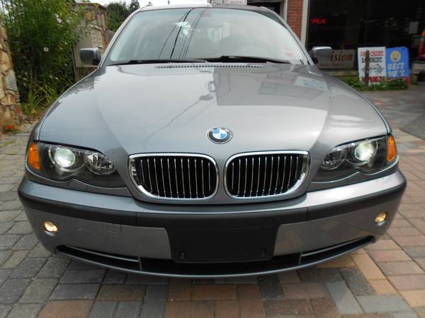 2004 BMW 330XI AWD 52,000 MILES!! WOW!! MUST SEE!! WE FINANCE!! for sale in Farmingdale, NY – photo 2