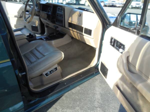 1992 JEEP XJ LAREDO 4X4 LIMITED AUTO HI OUTPUT 4.0 ENG. 123K MILES -... for sale in Woodinville, WA – photo 15