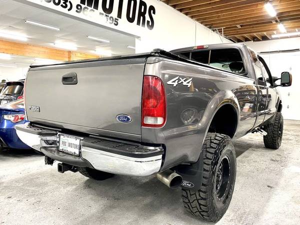 2004 Ford F350 Super Duty Super Cab Lariat Pickup 4D 6 3/4 ft 4WD for sale in Portland, OR – photo 4