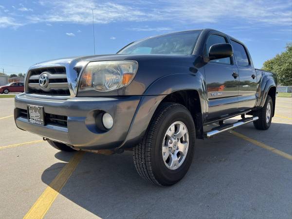 2010 Toyota Tacoma Double Cab Pickup 4D 6 ft 100s to pick for sale in Fremont, NE – photo 3