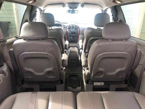 Town and Country Mini Van 100k Miles Power Everything Chrysler Leather for sale in Gainesville, FL – photo 5