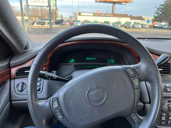 2002 Cadillac Deville leather (Bargain) - - by dealer for sale in Sioux Falls, SD – photo 14