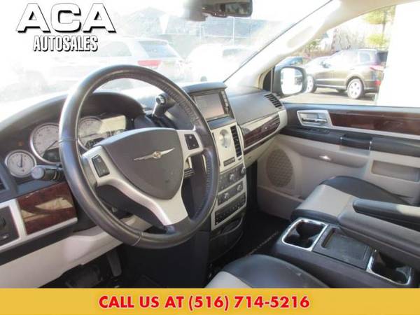 2010 Chrysler Town and Country 4dr Wgn Touring Plus Minivan - cars & for sale in Lynbrook, NY – photo 13