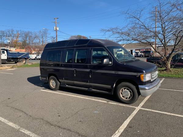 2000 Ford E150 wheelchair van - cars & trucks - by owner - vehicle... for sale in Fairfax Circle, District Of Columbia – photo 16