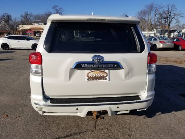 2011 Toyota 4Runner SR5 4WD - - by dealer - vehicle for sale in Cedar Rapids, IA – photo 5