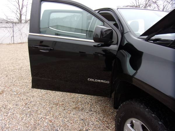 2015 Chevrolet Colorado Crew Cab 4x4 v6 3 6L long bed warranty for sale in Capitol Heights, District Of Columbia – photo 17