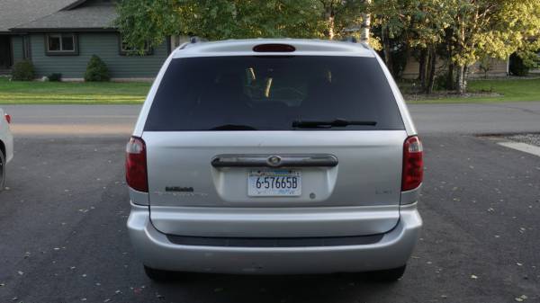 Chrysler Town & Country LXi (MUST SELL THIS WEEK, $2575 OBO) for sale in Bozeman, MT – photo 5