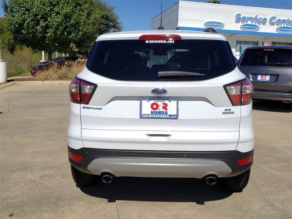 2018 Ford Escape FWD 4D Sport Utility / SUV SE for sale in Texarkana, TX – photo 4