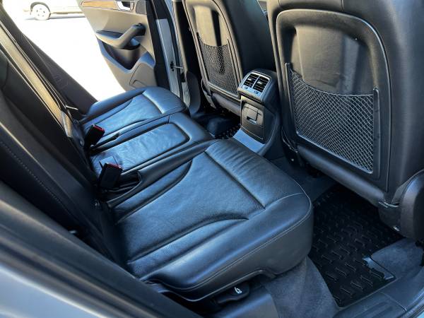 2012 Audi Q5 Premium Plus ( AWD, BACKUP CAMERA ) for sale in Shawnee, MO – photo 12