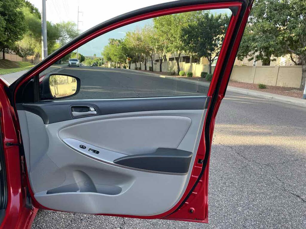 2016 Hyundai Accent SE 4-Door Hatchback FWD for sale in Phoenix, AZ – photo 23