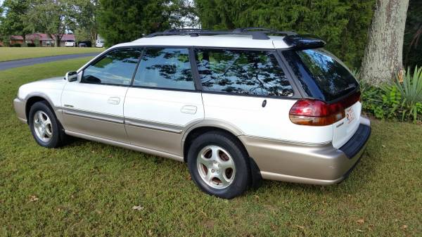 Subaru Outback Limited - cars & trucks - by owner - vehicle... for sale in Bowling Green , KY – photo 2