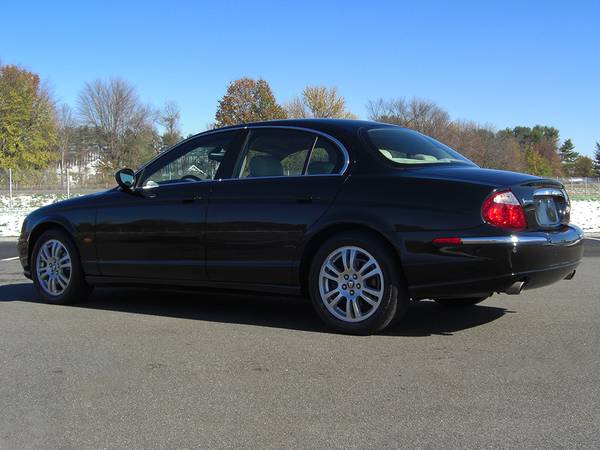► 2003 JAGUAR S-TYPE 4.2 - V8, CD STEREO, SUNROOF, HTD LEATHER, MORE... for sale in East Windsor, NY – photo 5