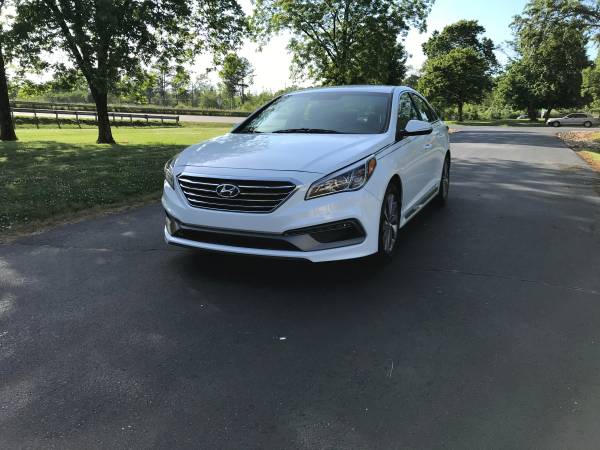 2016 Hyundai Sonata Sport Pearl White for sale in Cowpens, NC