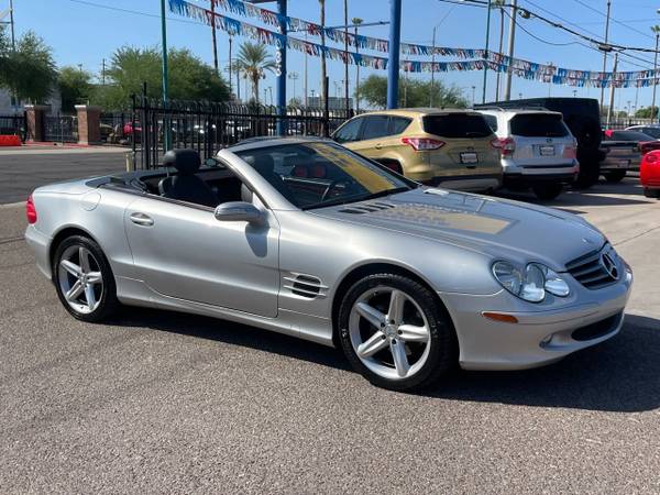 2005 Mercedes-Benz SL500, 73K MILES, CLEAN CARFAX CERTIFIED - cars & for sale in Phoenix, AZ – photo 2