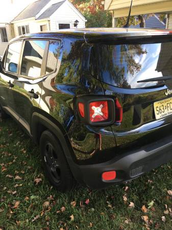 2016 Black Jeep Renegade Sport for sale in North Haven, CT – photo 7