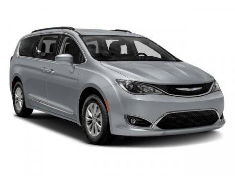 2017 Chrysler Pacifica Limited van Red - - by dealer for sale in St.George, UT – photo 9