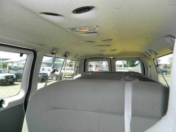 2013 Ford Econoline E350 Super Duty Passenger Van - EXTRA CLEAN!! EZ... for sale in Yelm, WA – photo 10