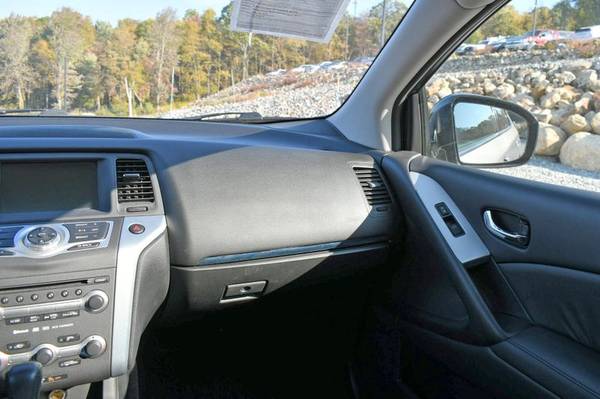 2010 *Nissan* *Murano* *SL* - cars & trucks - by dealer - vehicle... for sale in Naugatuck, CT – photo 18
