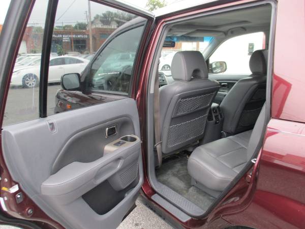 2007 Honda Pilot EX-L **AWD/sunroof & leather seat** for sale in Roanoke, VA – photo 13