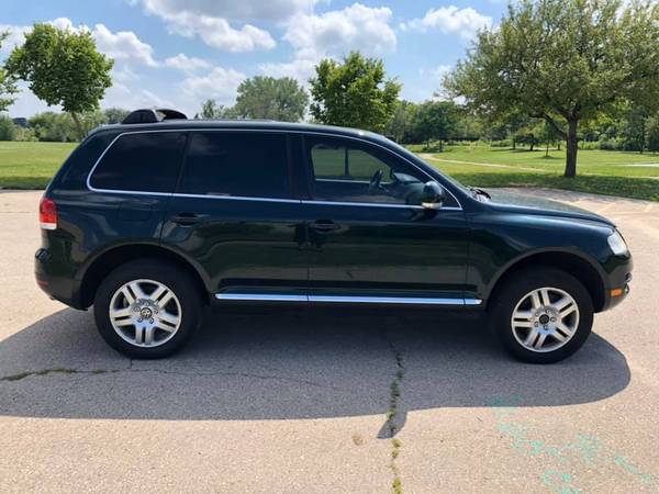 2004 Volkswagen Touareg · Sport Utility 4D for sale in Madison, WI – photo 4