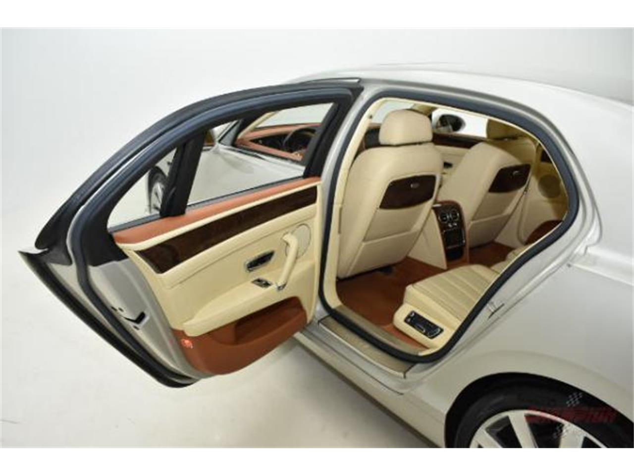 2015 Bentley Flying Spur for sale in Syosset, NY – photo 19