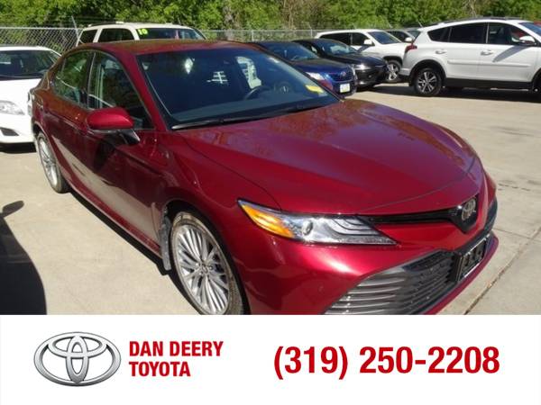 2018 Toyota Camry XLE Ruby Flare Pearl - - by dealer for sale in Cedar Falls, IA – photo 4