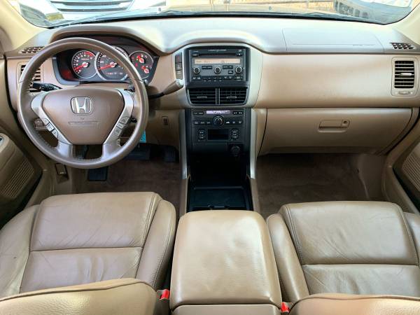 2007 HONDA PILOT EX-L (CLEAN CARFAX, 4X4, 3RD ROW, NEW TIRES) for sale in Islip, NY – photo 13