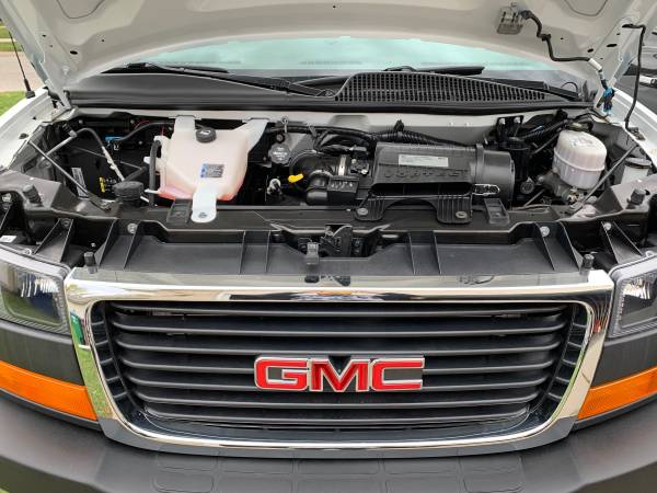 2016 GMC SAVANA 2500 LOW MILES for sale in Lincoln, NE – photo 3